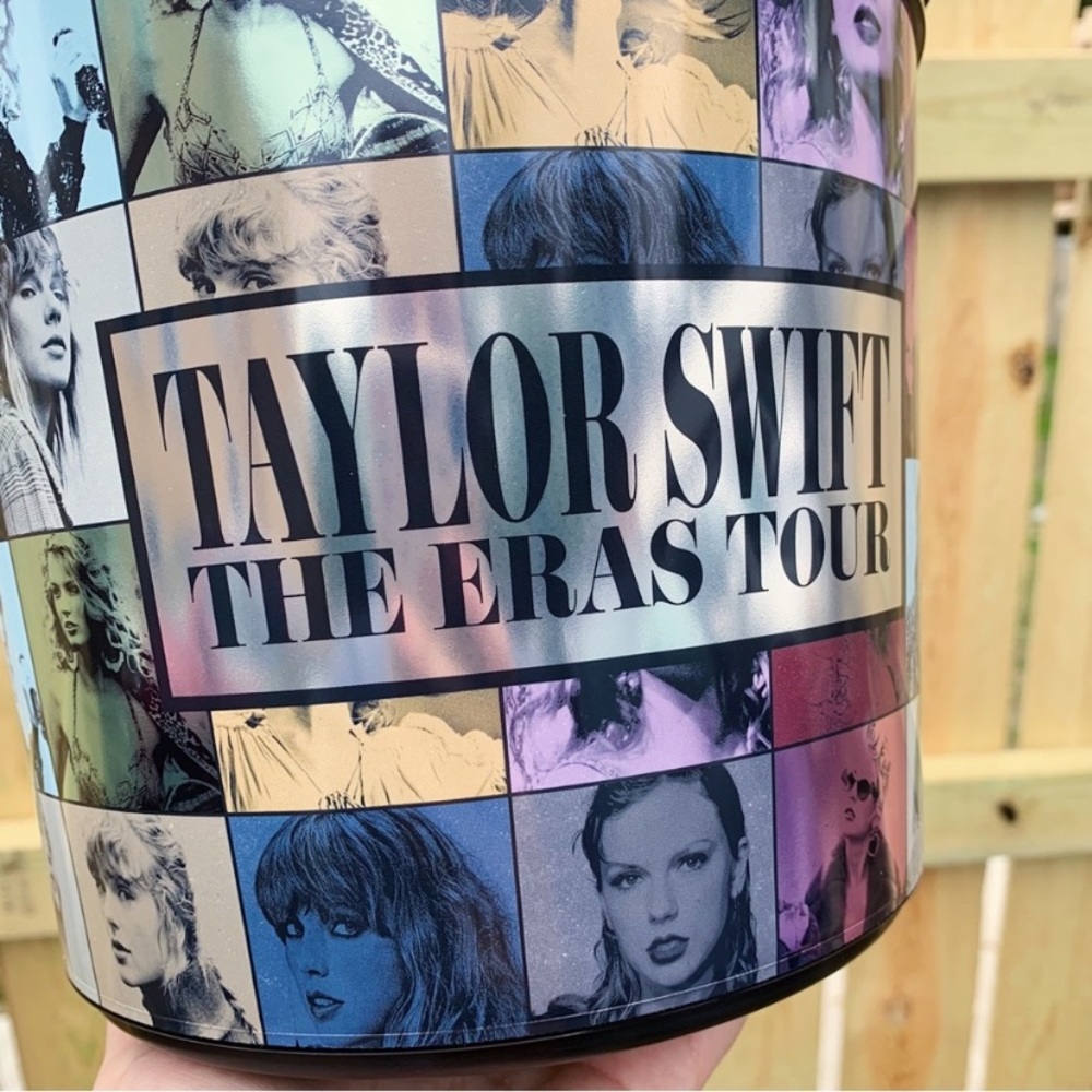Taylor Swift The Eras Tour Movie Popcorn Plastic Tub Bucket AMC Black NEW - Picture 2 of 6